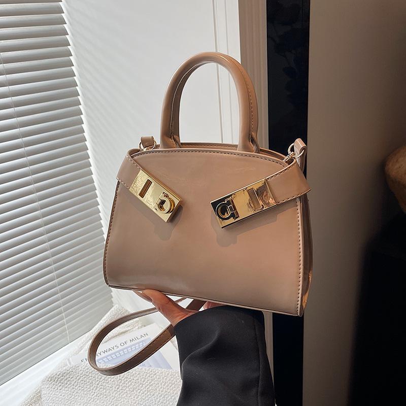 

Маленькая сумка женская летняя универсальная новая модная простая сумка-мессенджер портативная маленькая квадратная сумка хаки