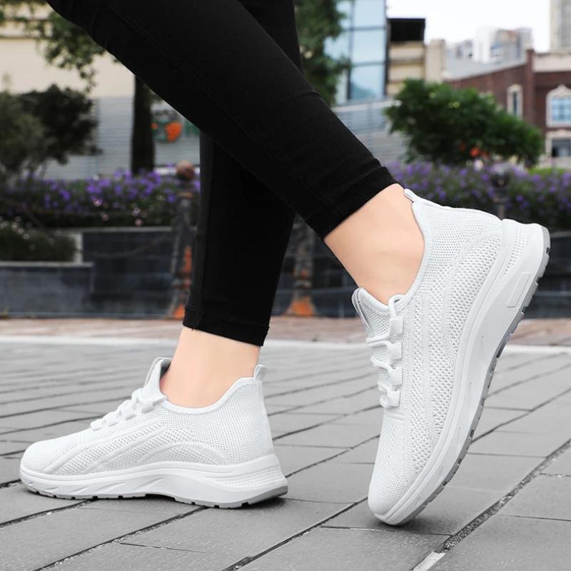 Scarpe Sportive Casual da Donna Sneakers in Rete Leggere Traspiranti Scarpe da Corsa da Donna a Colore Unico con Suola Spessa Suola Antiscivolo