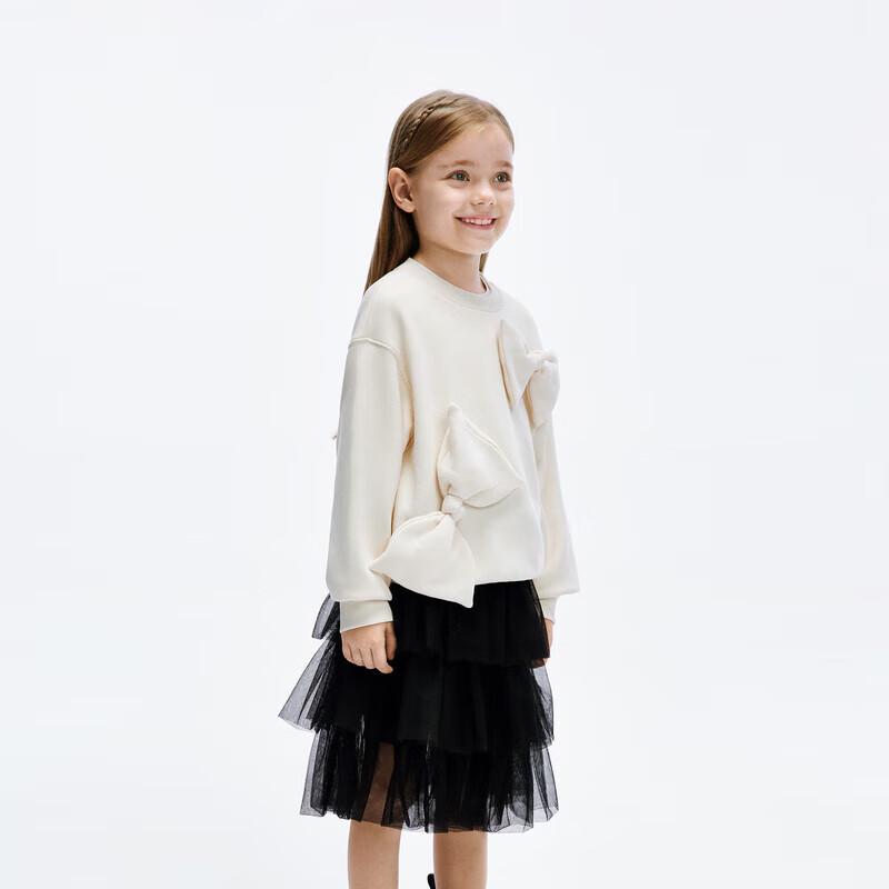 

Little MO&Co. Girls Bow-Knot Round Neck Sweatshirt 120