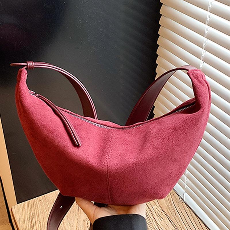 Large capacity bag women's autumn new casual messenger bag women's high value sense niche commuter dumpling bag