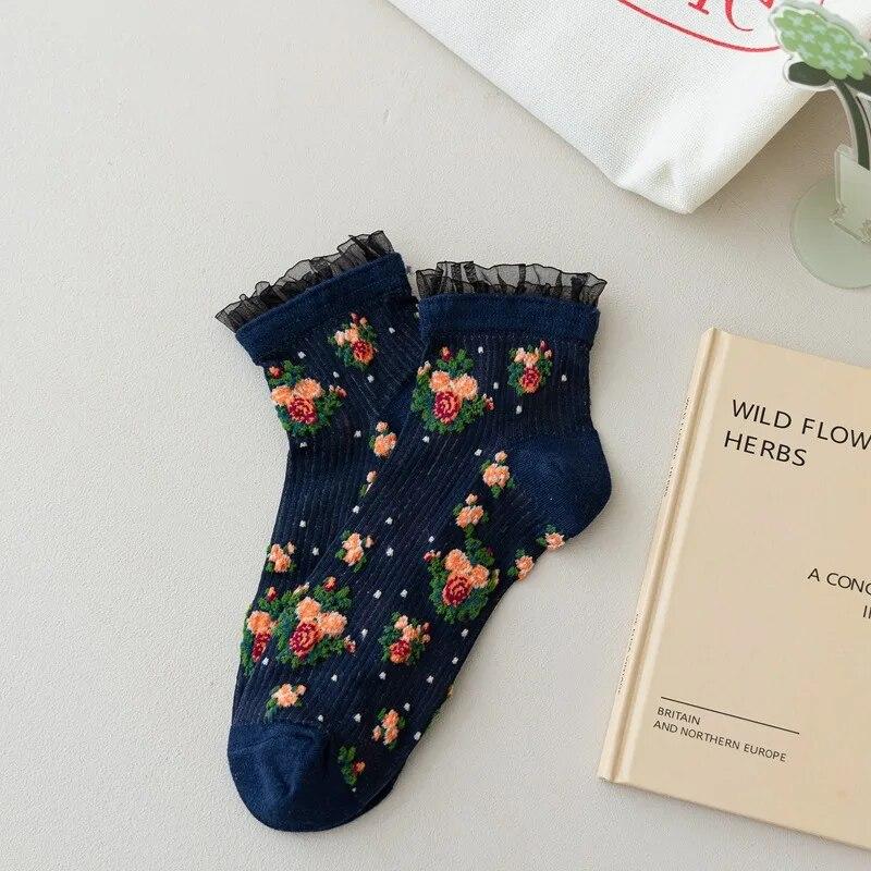 Japan Style Lace Ruffle Socks Flower Embroidery Harajuku Retro Women Short Socks Summer Ultra-thin Transparent Crystal Silk Sock