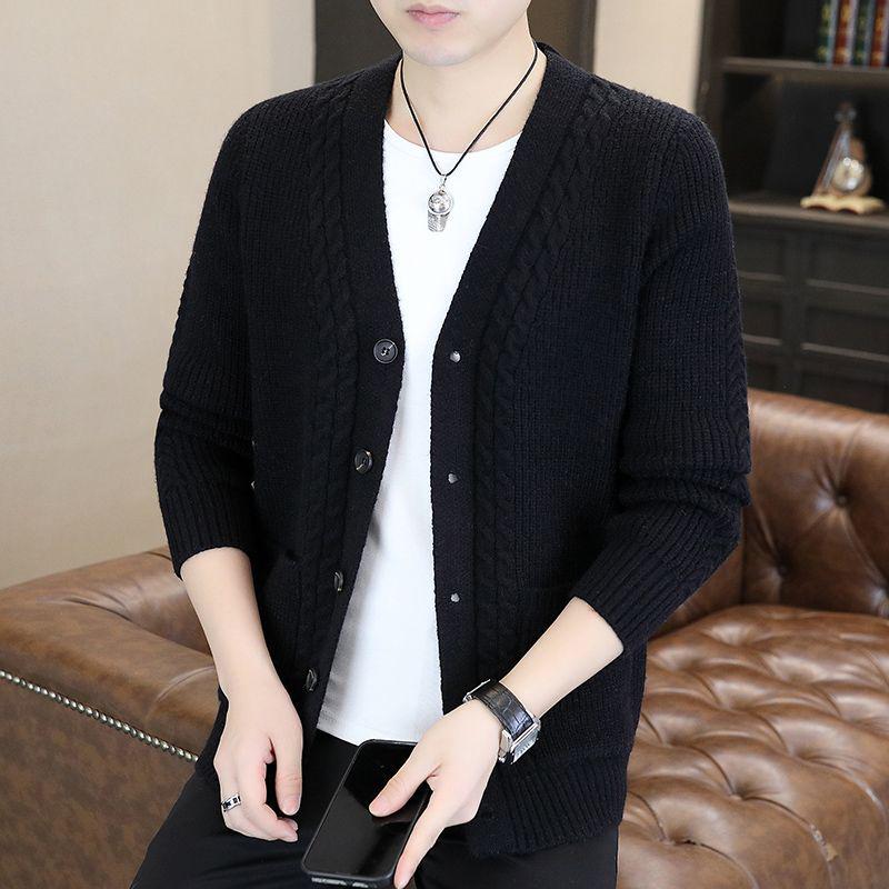 Men's Trendy Knitted Cardigan: Stylish Solid Color Outerwear for Spring and Autumn
