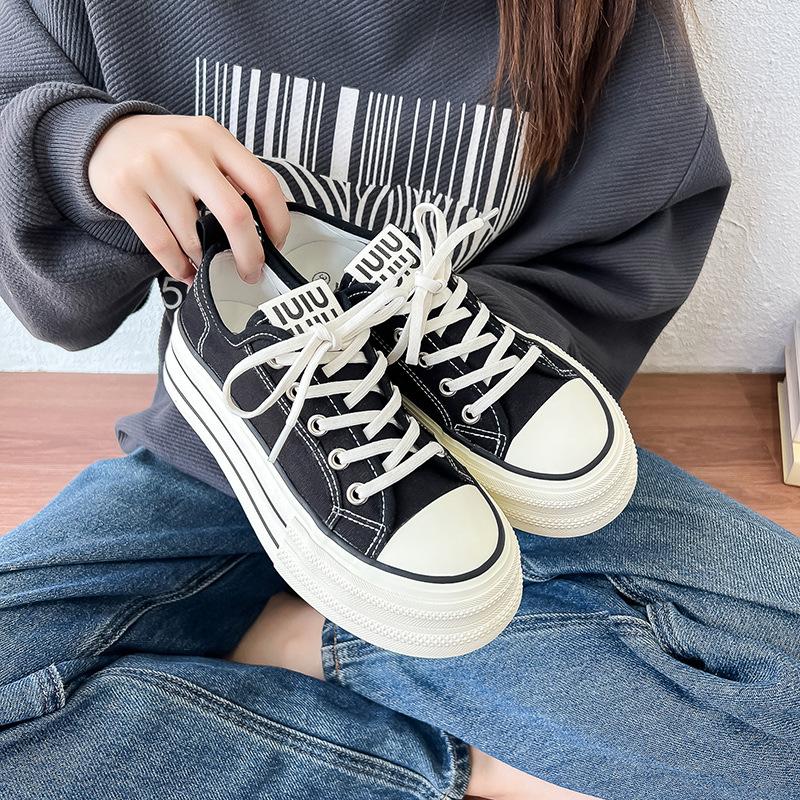 

Новые парусиновые туфли для студентов Толстая подошва, увеличивающая рост, Дышащие, Повседневные кеды 35 чёрный