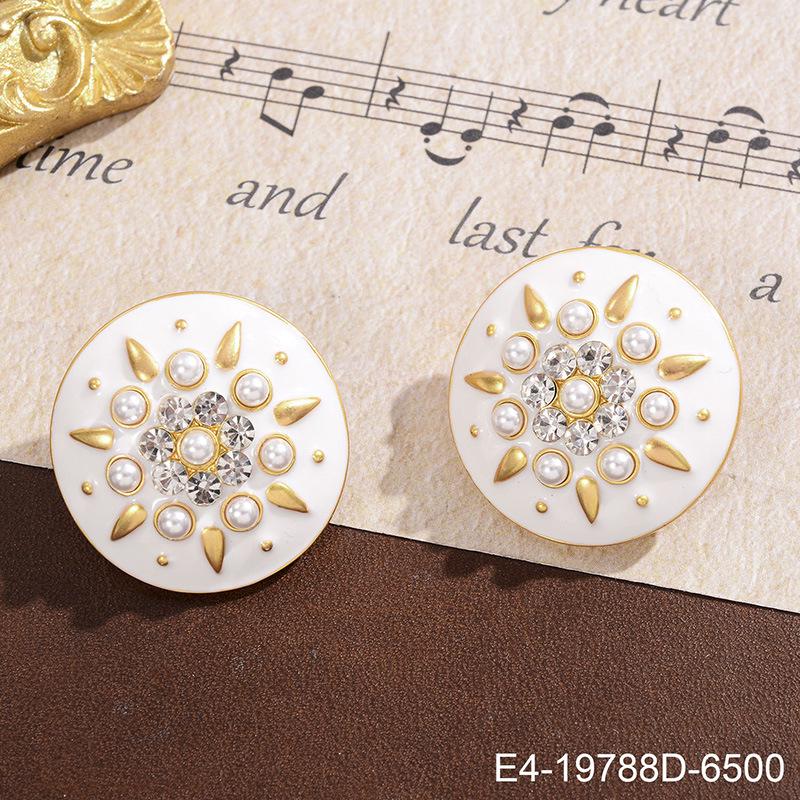 Vintage White Round Drop Earrings - French Retro Style Women's Light Luxury