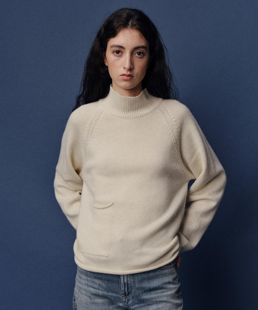 Beiodeu Half Turtleneck Knit_Ivory