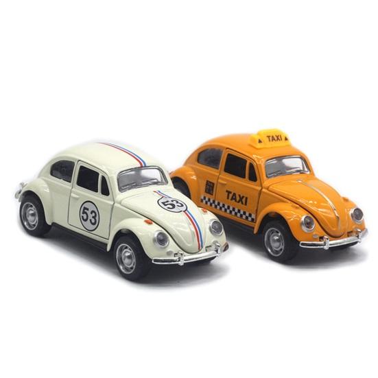 Miniatyr Simulering Bak Bilmodell Diecast Legering Trekk Taxi Leke med Åpningsdør 0,06388888888888889 Skala Retro Bil