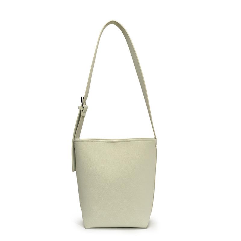 Shoulder Bag Women's New Fashion Messenger Bag Simple Casual Versatile Bucket Bag Mother and Child Bag