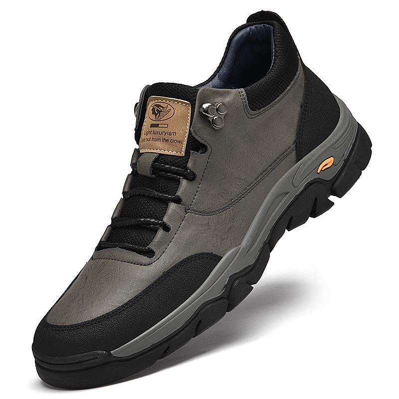 Men's Genuine Leather Large Size Outdoor Work Shoes, Non-Slip Wear-Resistant Thick Sole with Velvet Lining (Sizes 46-50).