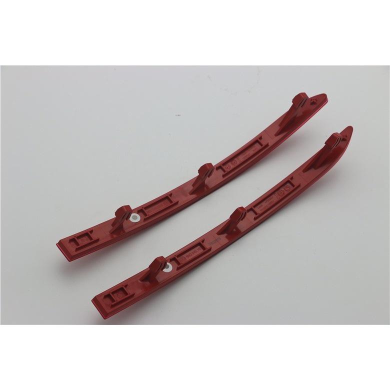 Volkswagen Tiguan 10-17 Zadní nárazník Výstražný odrazový pruh