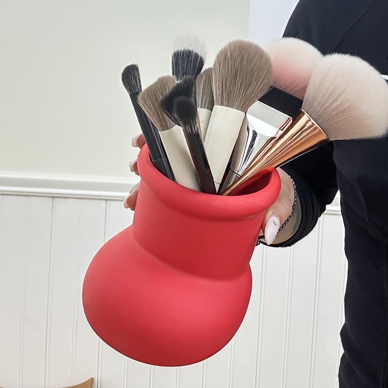 Creative Little Red Boots Pen Holder Series Plastic Student Desktop Vase Multi-functional Makeup Brush Storage Bucket