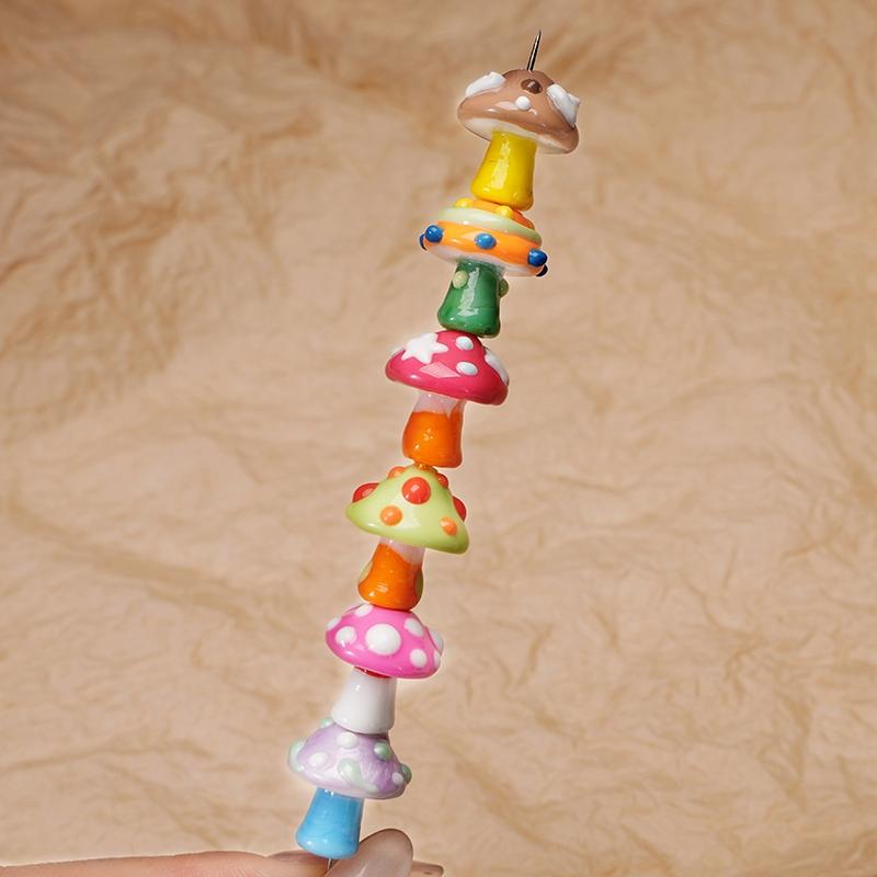 1 pezzo [17x16mm] Perline a forma di fungo in Vetro Colorato Dipinte a Mano Perline Fungo Tridimensionali Accessori Fai da Te per Gioielli Fatti a Mano