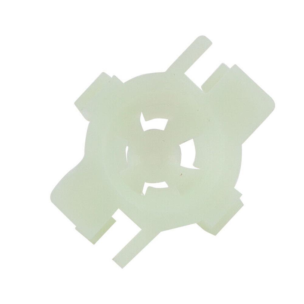 55156879AB Headlight Mounting Bracket Clip For Jeep Grand Cherokee WJ 2000-2006