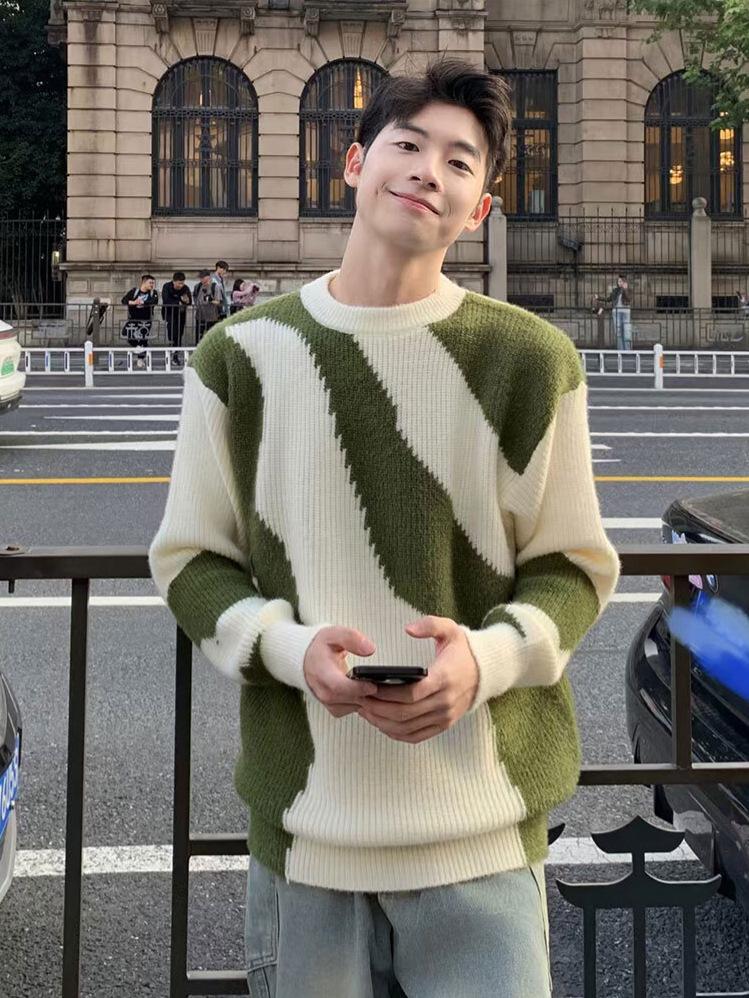 Men's Trendy Thick Knit Sweater - Stylish & Warm for Autumn/Winter