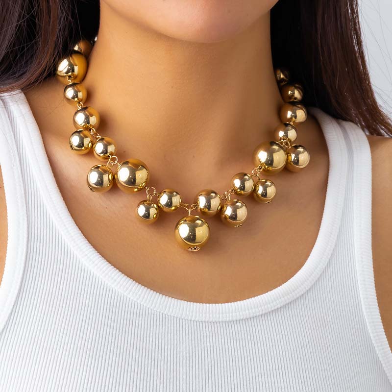 Exaggerated Metal Big Ball Pearls Bead Choker Necklace for Women Vintage Punk Chunky Clavicle Chain Necklace Bride Jewelry