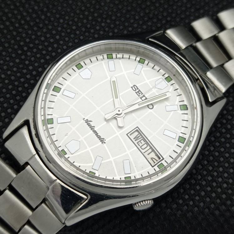 USED VINTAGE SEIKO AUTOMATIC 7009A JAPAN MENS D/D SILVER WATCH 621e-a415945-2 SKU621e-a415945