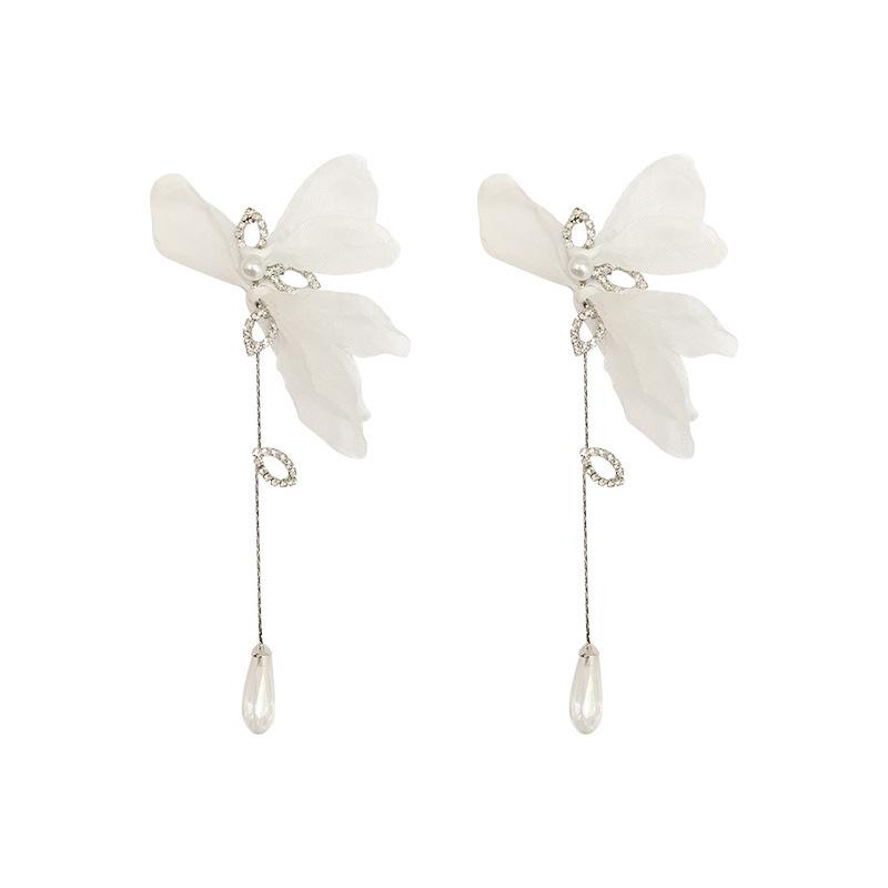 Super Fairy Gauze Flower Diamond Earrings Female New Online Celebrity Ear Jewelry Temperament Long Crystal Tassel Earrings.