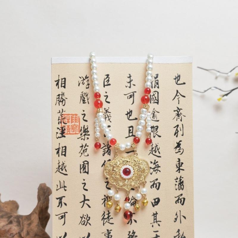 Stylish Chinese Necklace with Ancient Bell Pendant Intricately Crafted Necklace Accessory Perfect for Hanfu Enthusiasts