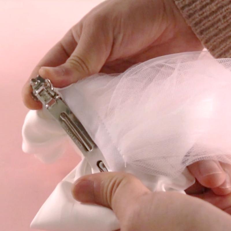 White Bride Pearl Hair Bow Veil Bridal Shower beach Photo Prop Bachelorette Hen party weekend girls trip Wedding decoration Gift