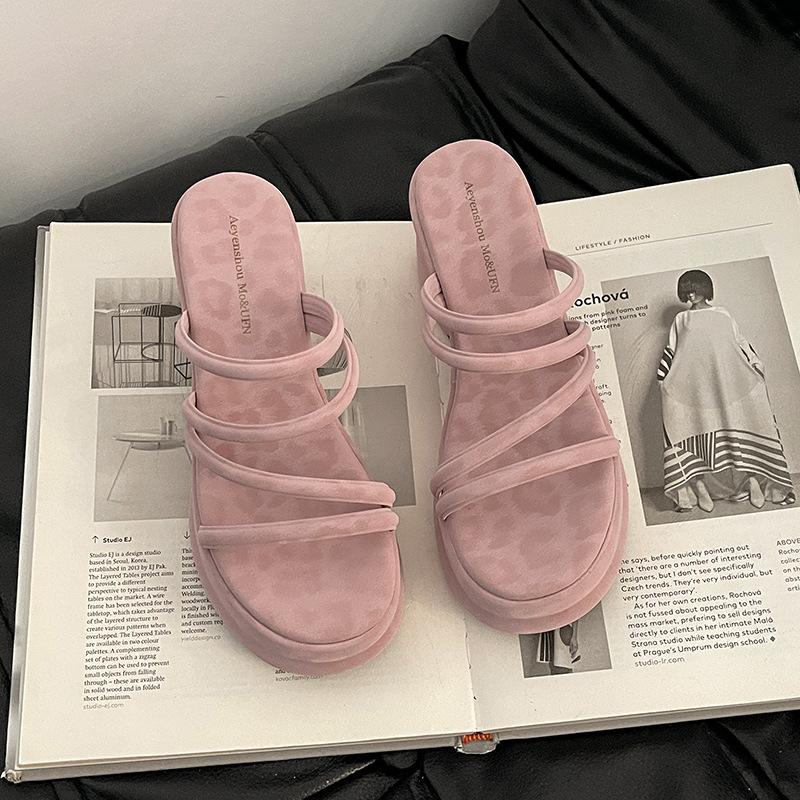 Fashionable Shoes Retro Thin-band Thick-soled Slippers New Fashionable Sandals for Women