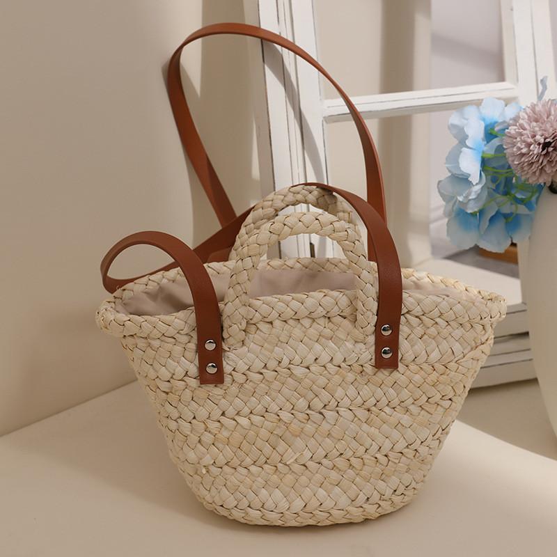 New Fashion Corn Husk Woven Bag Sweet And Fresh Style Handmade Woven Bag For Women Medium Size