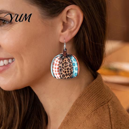 Decorative Leopard Print Earrings 1 Pair Fall Pumpkin Earrings, Acrylic Dangle Wooden Halloween Drop Statement Thanksgiving Autumn Jewelry for