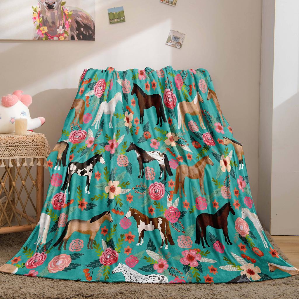 A Green Blanket Featuring Many Horses And Flowers, Soft And Comfortable, Gentle on The Skin, Suitable for Home Use, Office Naps