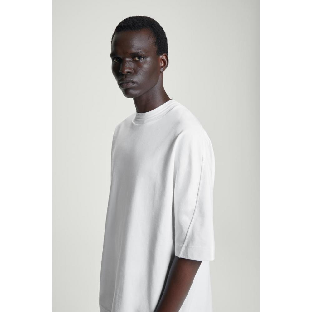 COS Japan Oversized Rundhals-T-Shirt