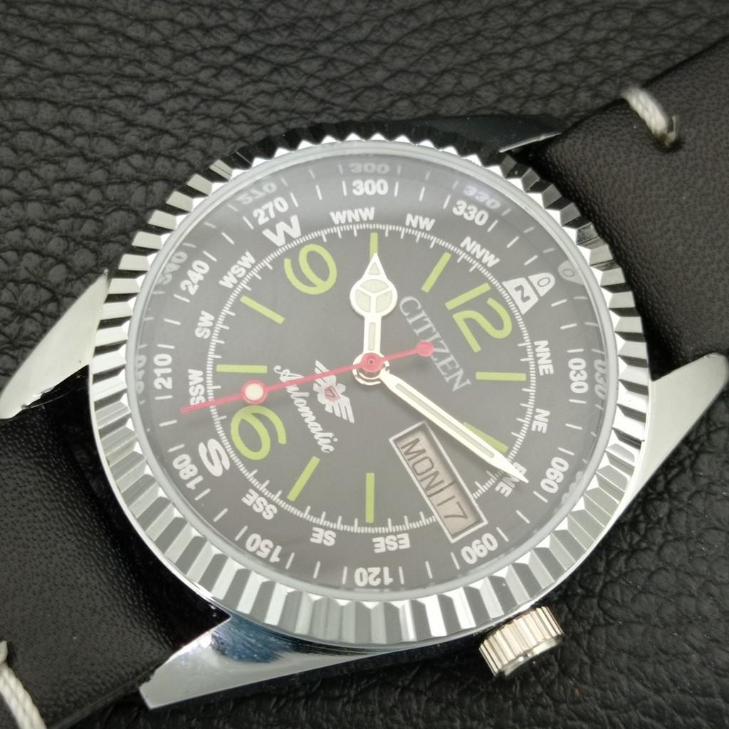 VINTAGE REFURBISHED CITIZEN AUTOMATIC 8200 JAPAN MENS BLACK DIAL WATCH a447165-1