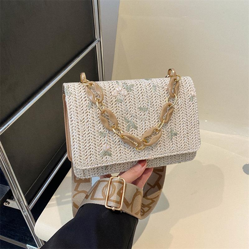 Fashion Grass Woven Shoulder Messenger Bag Handmade Braid Large Capacity Straw Bag Rattan Bohemian Handbags for Women AVE