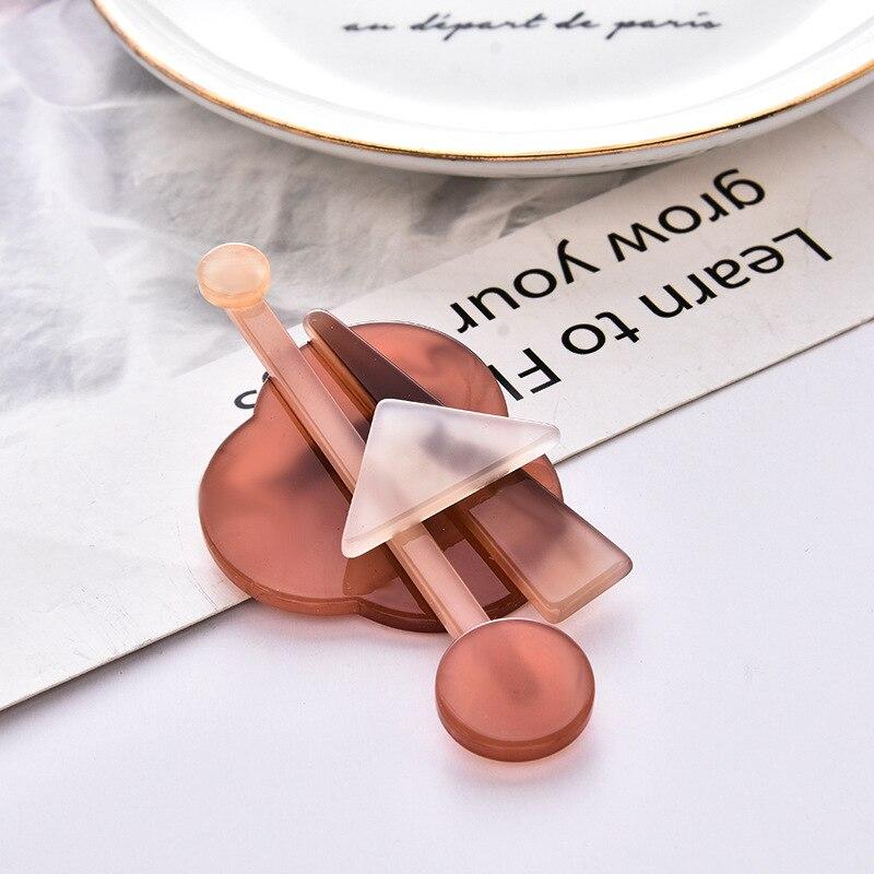 Blucome New Arrival Quality Acrylic Brooches for Women Men Clothes Bag Hijab Pins