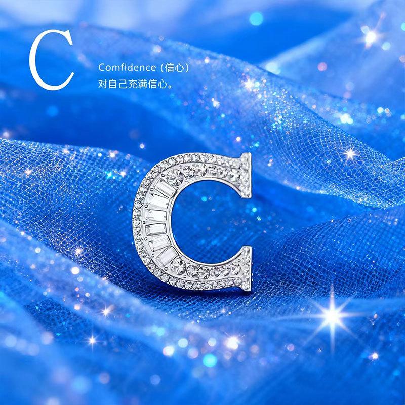 26 English Alphabet Brooches, Men'S And Women'S Suits, Collar Pins, Creative Brooches, Rhinestones, Crystal Anti-Light Pins