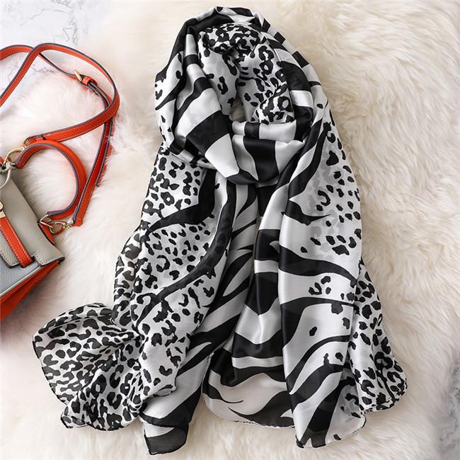 Lovely Animal Leopard Zebra Pattern Silk Scarf Lady High Quality Print Shawls And Wraps Pashmina Stole Hijab Snood 180*90Cm