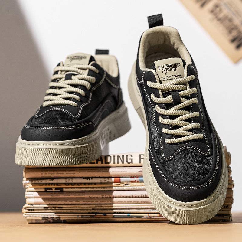 Xiaobai men s shoes sports polished leather surface men s leather surface soft sole trend casual board shoes 39