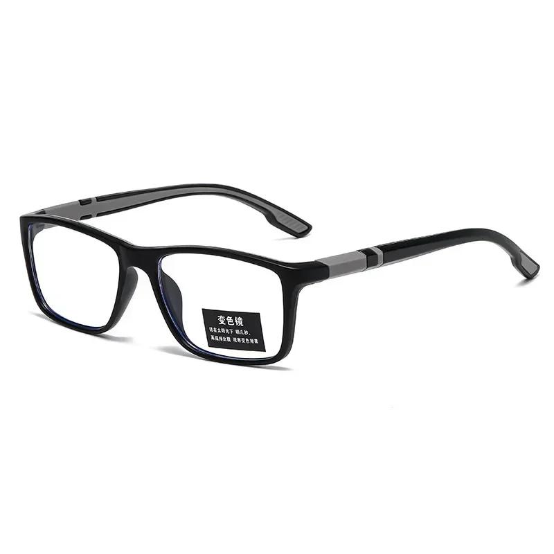 New Style Photochromic Myopia Glasses Trendy Fashion Square Frame Color Chaning Glasses Men Women Vintage Near Sight Eyeglasses