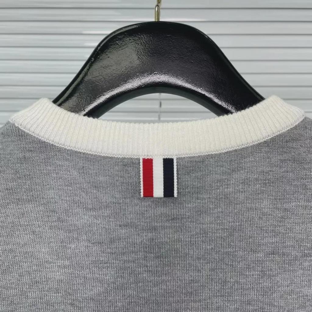 Classic Four-Bar Women's Puppy Jacquard Sweater - College Style, Long-Sleeved, Round Neck, Warm Bottoming Shirt