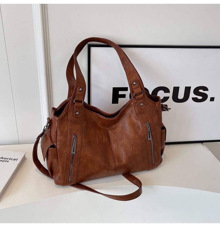 Bag Women's Tote Bag Large Capacity Autumn and Winter Crossbody Retro Versatile Shoulder Handbag Premium Large Bag