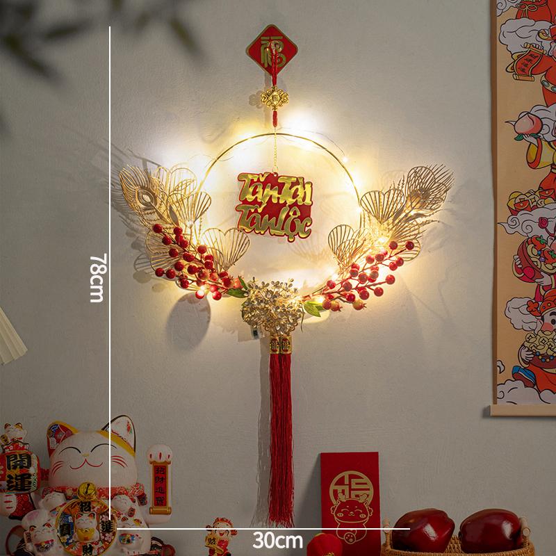2026 Neues Vietnamesisches Frühlingsfest Leuchtende Wanddekoration Chinesischer Knoten Quaste LED Simulierte Blume Rote Frucht Neujahrsgeschenke