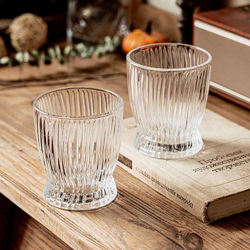 Kreativ Ljus Lyx Nordisk Stil Glas Genomskinlig Whiskeyglas Iskaffekopp Högt Värde Hushållsvattenkopp Internetkändis