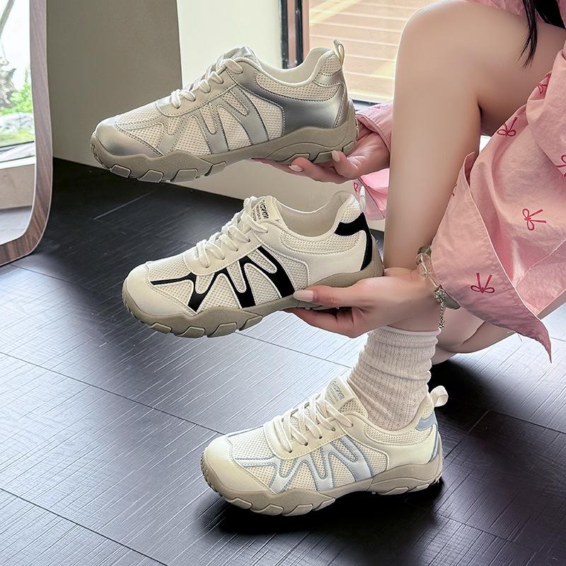 Korean version of high-end soft-soled small casual shoes 2025 summer new versatile fashion shit-stepping mesh women's shoes