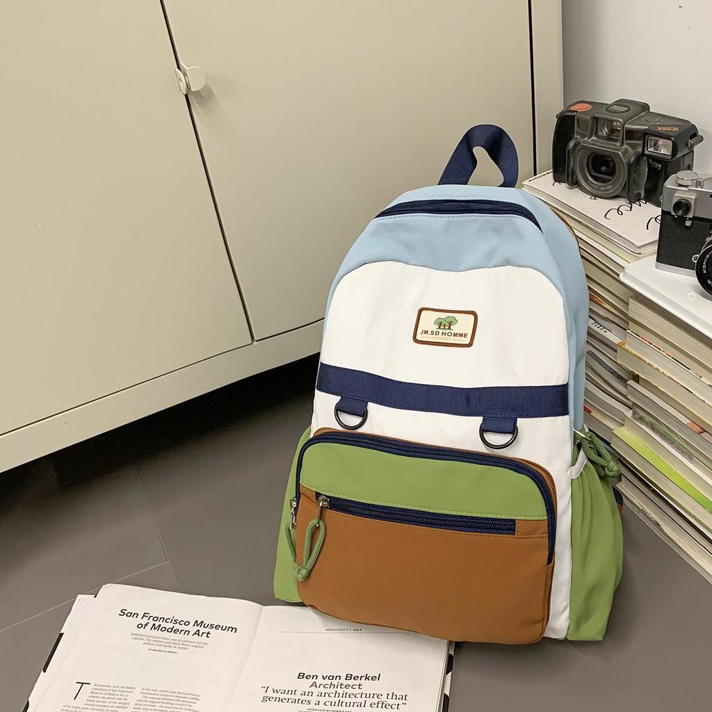 Modny plecak dziecięcy w bloki kolorystyczne - Uroczy i wytrzymały dla chłopców i dziewcząt ze szkoły podstawowej