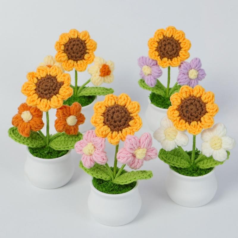 Handmade Crochet Sunflowers Potted Stuffed Plants Finished Woven Bouquet Home Desktop Decor Christmas Graduation Gifts