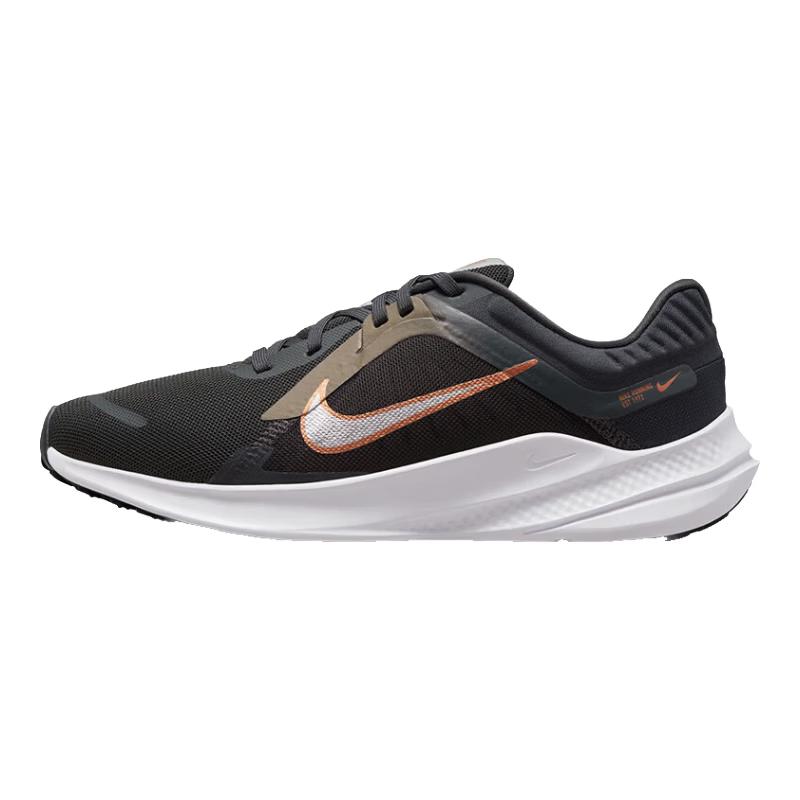 Nike Women s QUEST5 Running Shoes 40