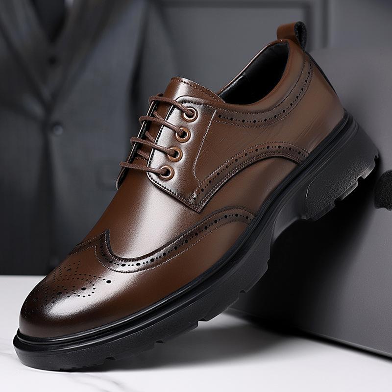 New Men's Casual Brogue Shoes Solid Color Lace Fashion Casual Platform Wedding Shoes Male Designer Business Leather Shoe Man