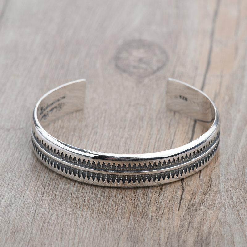 New Arrival Fashion Sawtooth Design Thai Silver Ladies Bangle For Indiana Style Birthday Gift No Fade