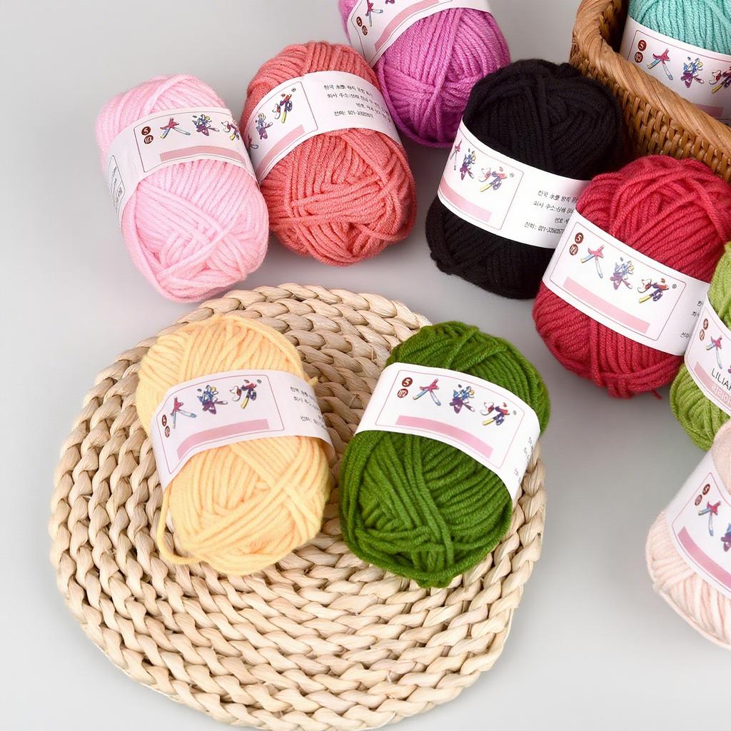 25g Milk Sweet Soft Baby Cotton Knitting Wool Thick Fiber Yarn Velvet Hand Threads for Knitting Wool Crochet Yarn for DIY Sweate
