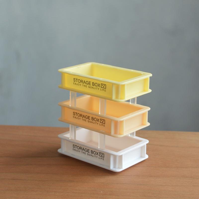 1 Piece Doll Accessories Toys  1/6 1/12 Dollhouse Miniature Furniture Storage Box Rack Model
