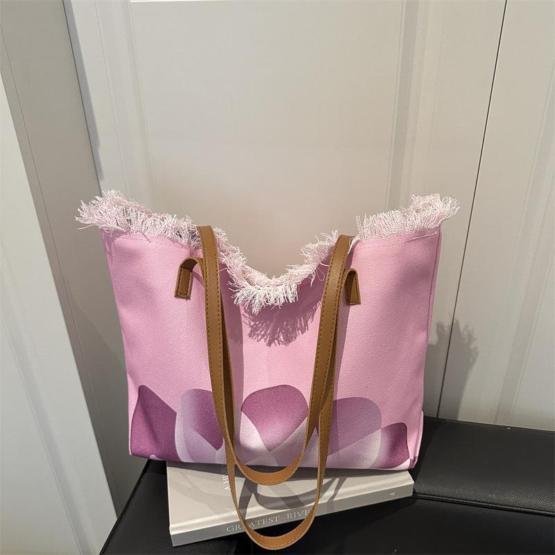 Popular Large-capacity Canvas, Portable Fringed Beach Bag, Going Out for Commuting, Shoulder Tote Bag, Bao Ma Shopping Bag.