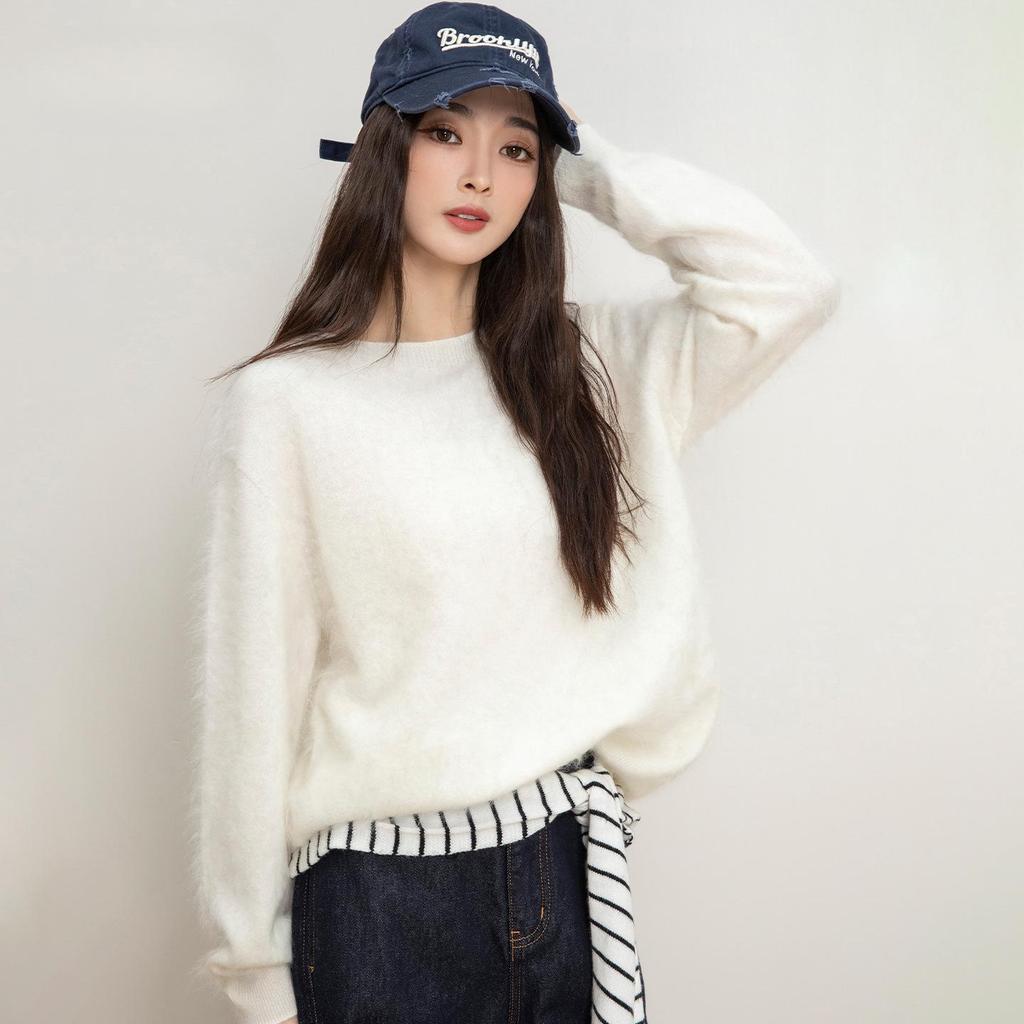 Women's Super Heavyweight Cashmere Blend Sweater with Faux Fur Fluff