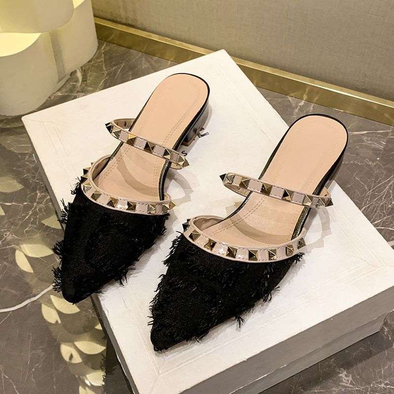 Rivet bag head half slippers women's summer wear new suede thick heel low heel one pedal lazy pointed sandals with skirt
