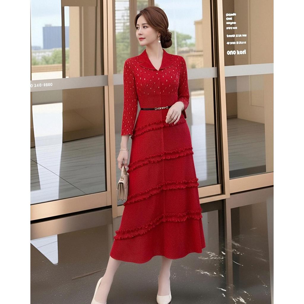 Elegant Spring High-End Miyake Pleated Green Long Dress - Waist-Cinched for Graceful Women